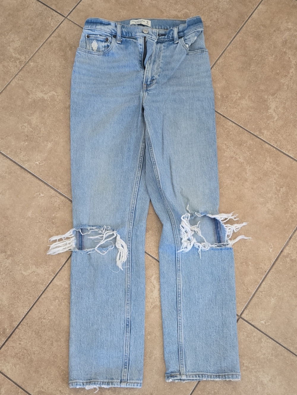 Abercrombie & Fitch Light Blue Straight-Leg Jeans with Distressed Knees